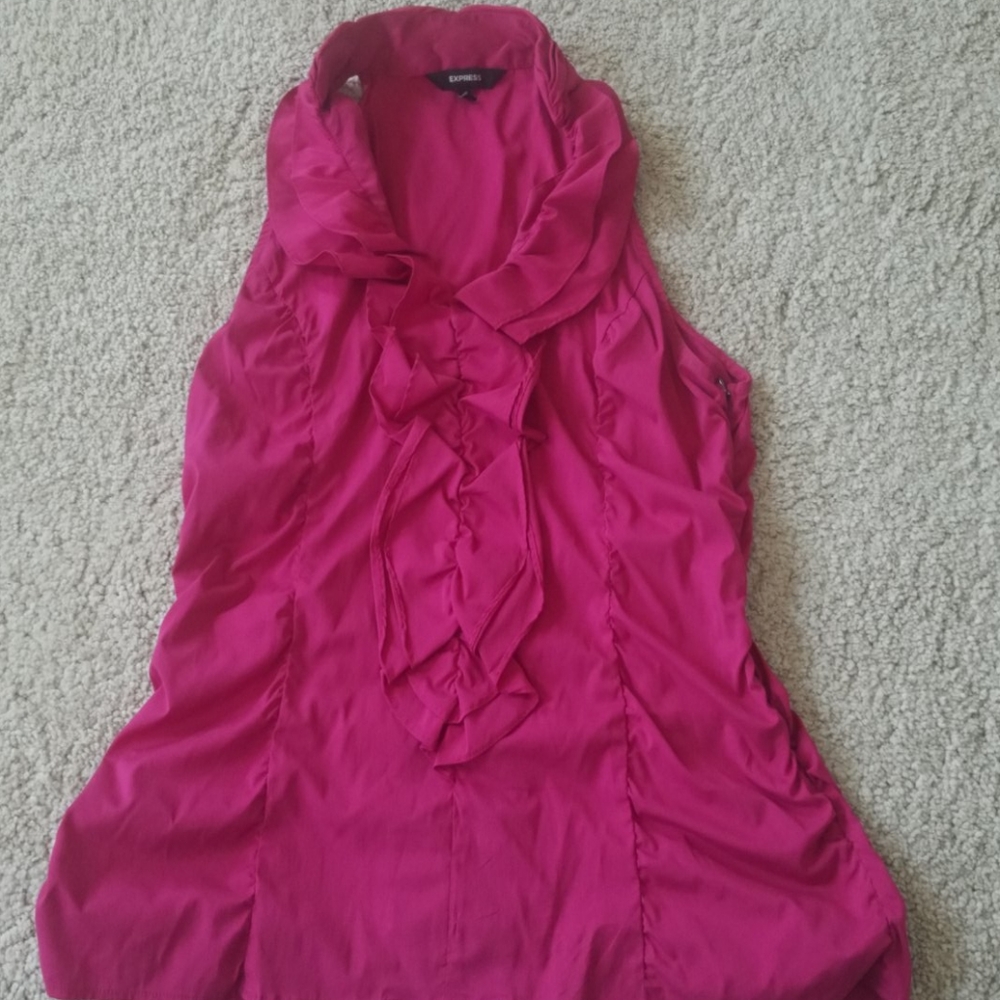 Sleeveless top